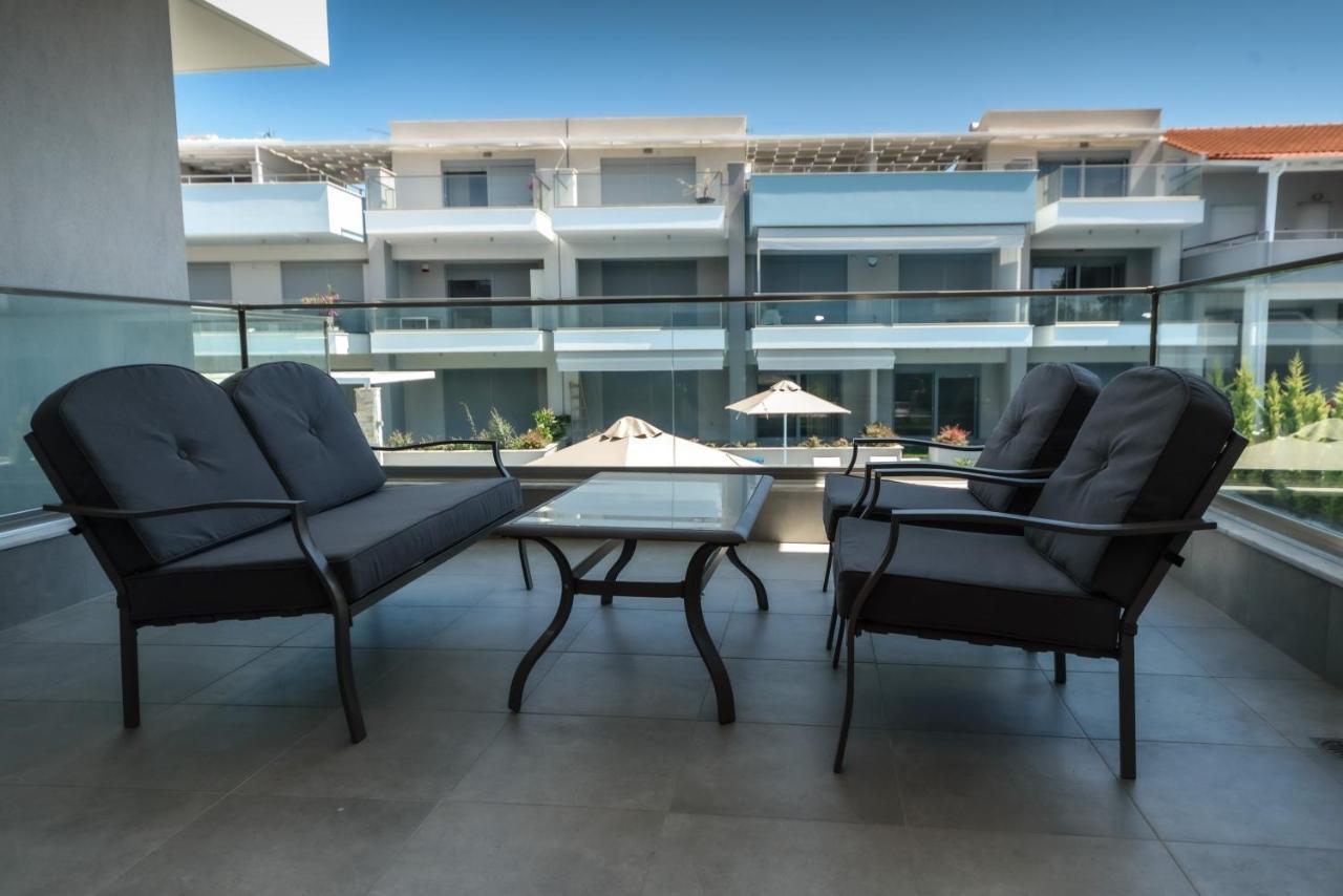 Itaka Familiy Apartments - Halkidiki Suites Com Nikiti  Ngoại thất bức ảnh