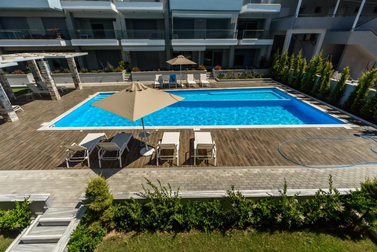 Itaka Familiy Apartments - Halkidiki Suites Com Nikiti  Ngoại thất bức ảnh