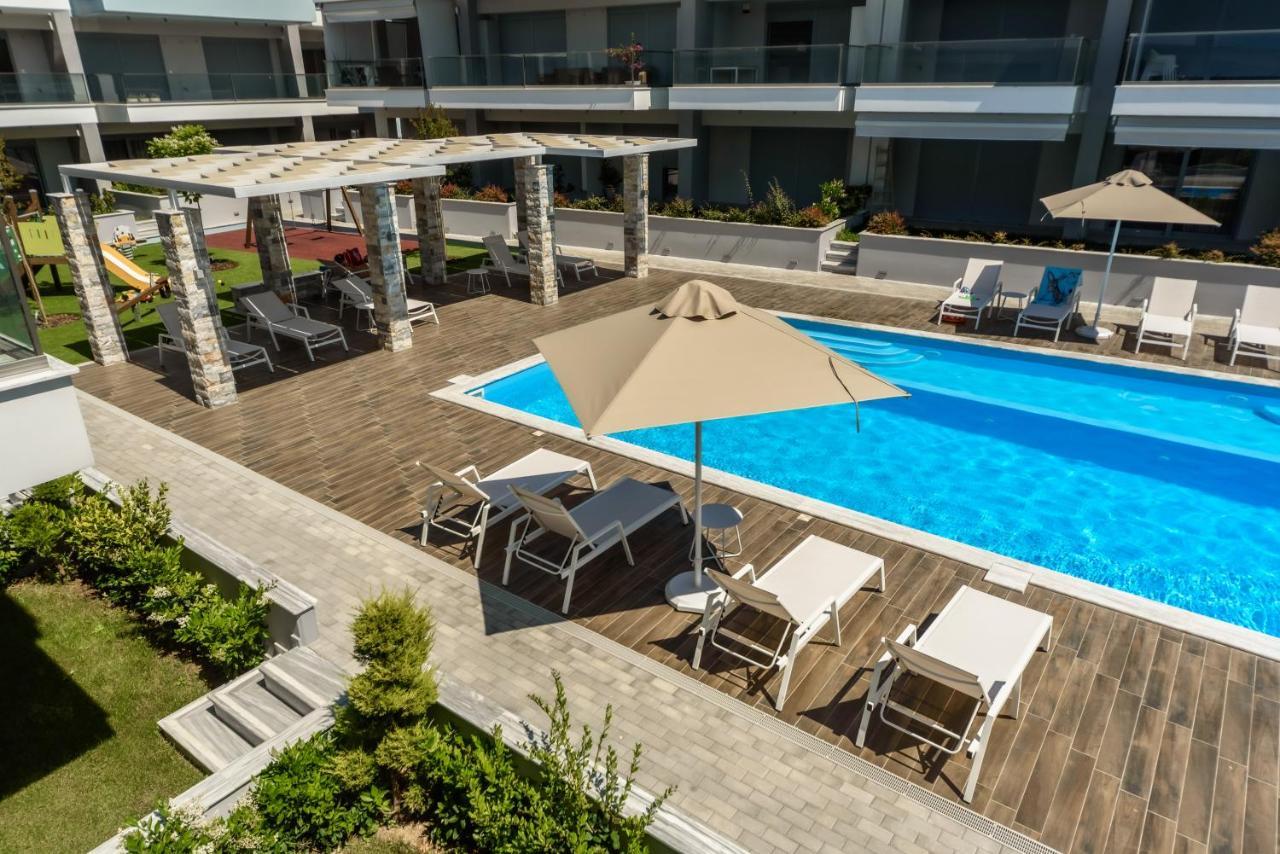 Itaka Familiy Apartments - Halkidiki Suites Com Nikiti  Ngoại thất bức ảnh